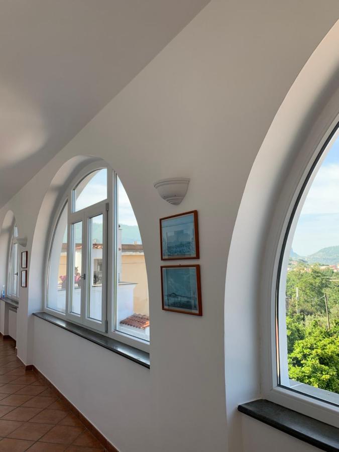 La Casa Del Sole Acomodação com café da manhã Vico Equense Exterior foto